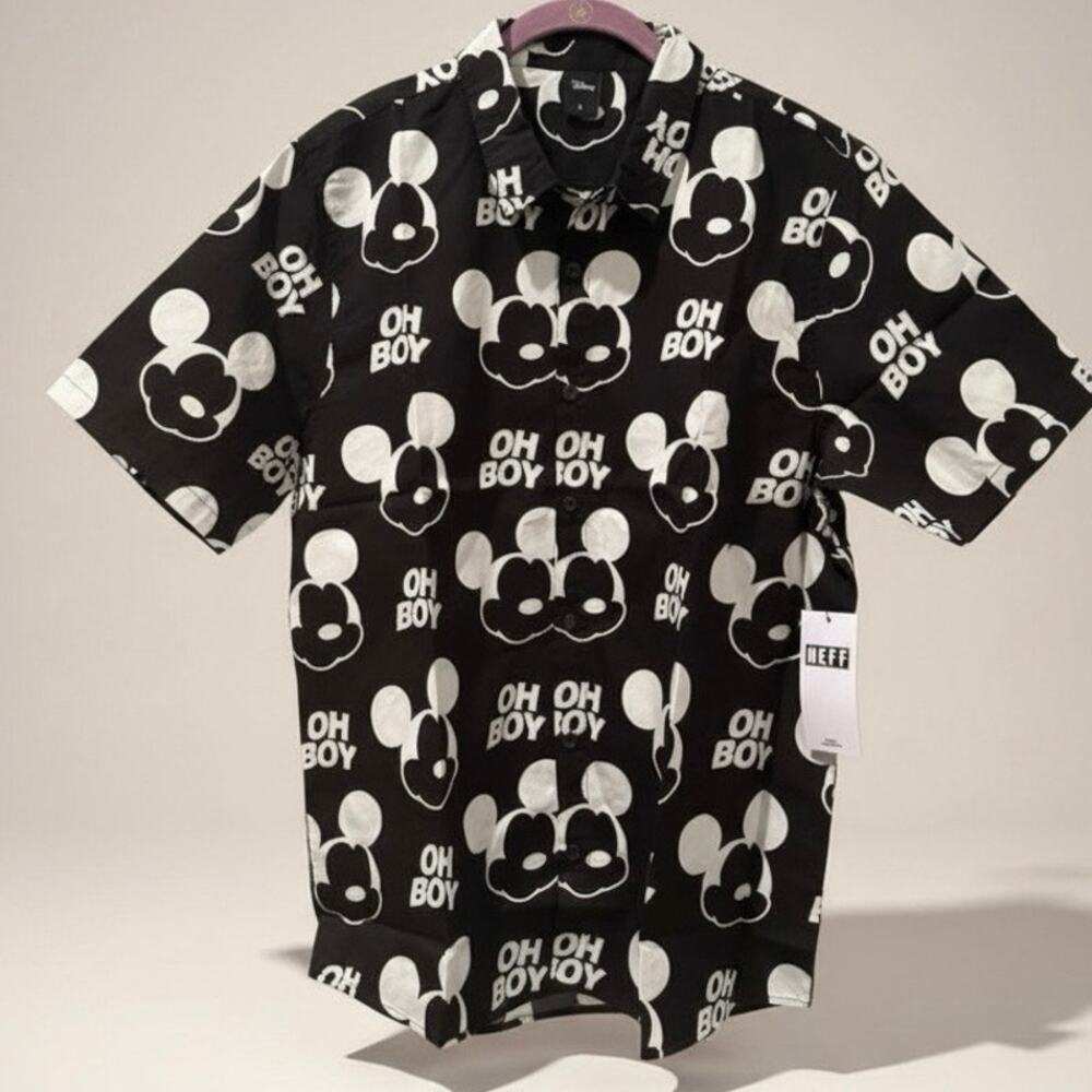 NWT Disney x Neff Mickey Mouse Oh Boy Button Down Collared Shirt L